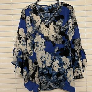 Elegant Blue Floral V-Neck Blouse